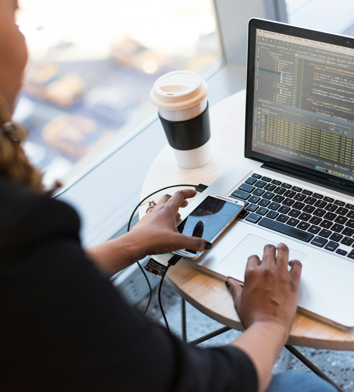 Integrating Wearable Tech With Mobile App Development