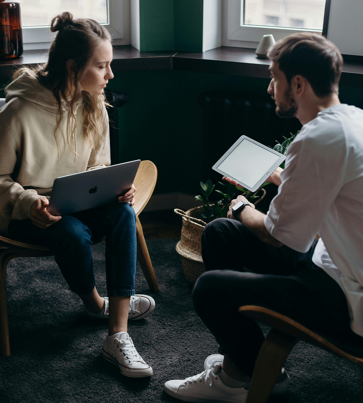 The Psychology Behind Sticky Mobile App Experiences